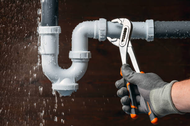 Professional Leak Detection technician working in Falcon, KY